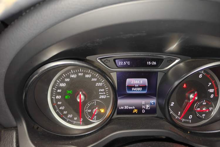 Used Mercedes-Benz GLA 2017 GLA 200 Fashion Model Instrument Cluster