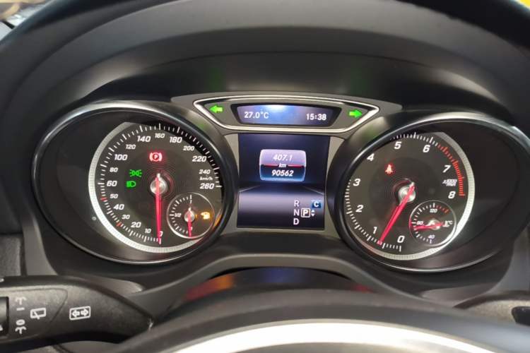 Used Mercedes-Benz GLA 2017 GLA 200 Sport Edition Instrument Cluster