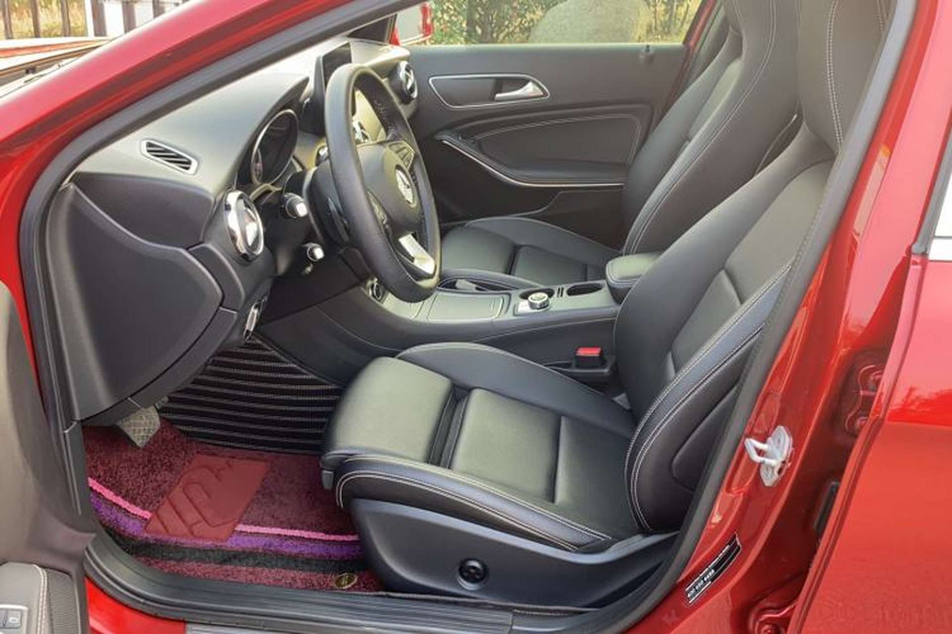Used Mercedes-Benz GLA 2017 GLA 200 Sport Edition Interior 1
