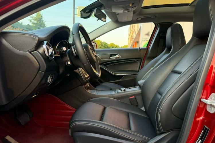 Used Mercedes-Benz GLA 2017 GLA 200 Fashion Model Interior 3