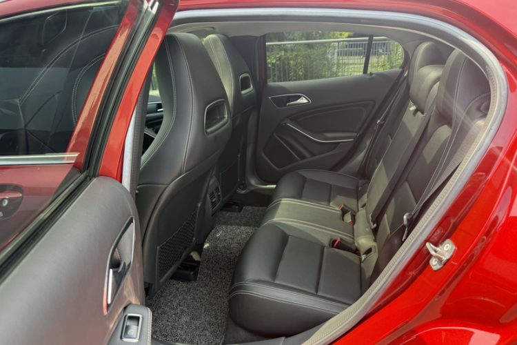 Used Mercedes-Benz GLA 2017 GLA 200 Fashion Model Interior 7