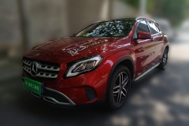 Mercedes-Benz GLA 2017 GLA 200 Fashion Model usado