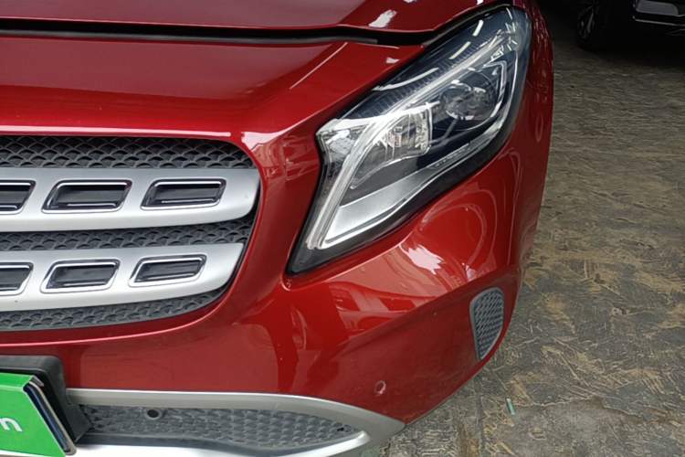 Used Mercedes-Benz GLA 2017 GLA 200 Fashion Model Left Front Headlight