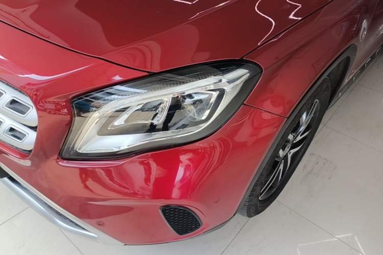 Used Mercedes-Benz GLA 2017 GLA 200 Fashion Model Left Front Headlight