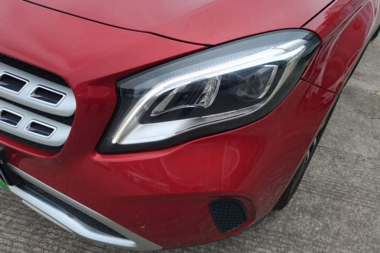Used Mercedes-Benz GLA 2017 GLA 200 Fashion Model Left Front Headlight