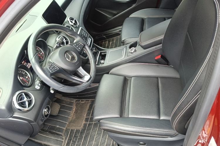 Used Mercedes-Benz GLA 2017 GLA 200 Fashion Model Left Front Seat