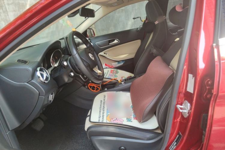 Used Mercedes-Benz GLA 2017 GLA 200 Fashion Model Left Front Seat