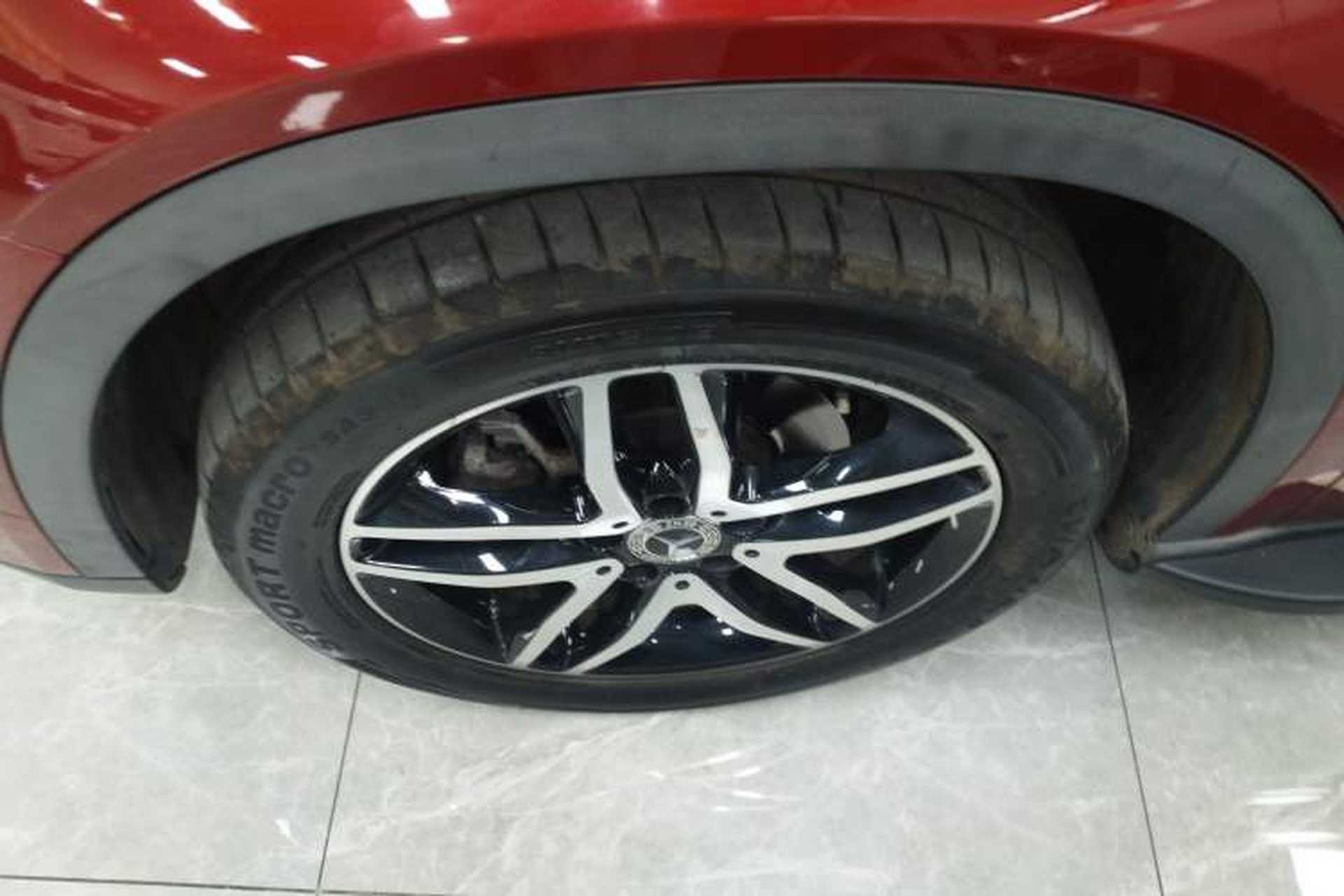 Used Mercedes-Benz GLA 2017 GLA 200 Fashion Model Left Front Wheel Hub