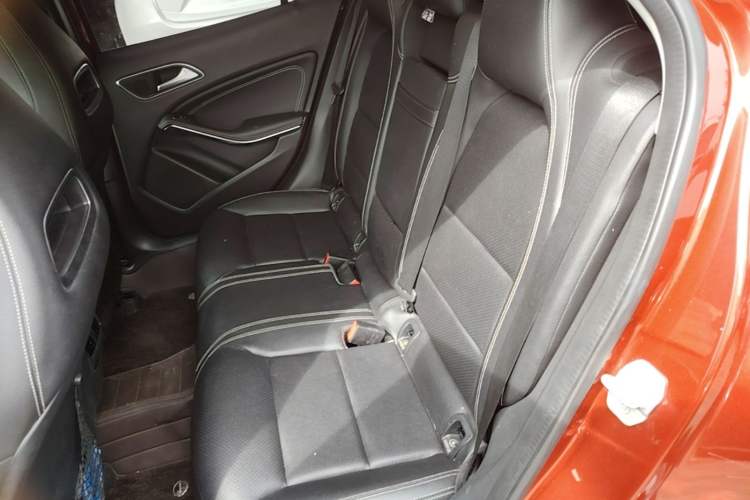 Used Mercedes-Benz GLA 2017 GLA 220 4MATIC Luxury Model Left Rear Seat