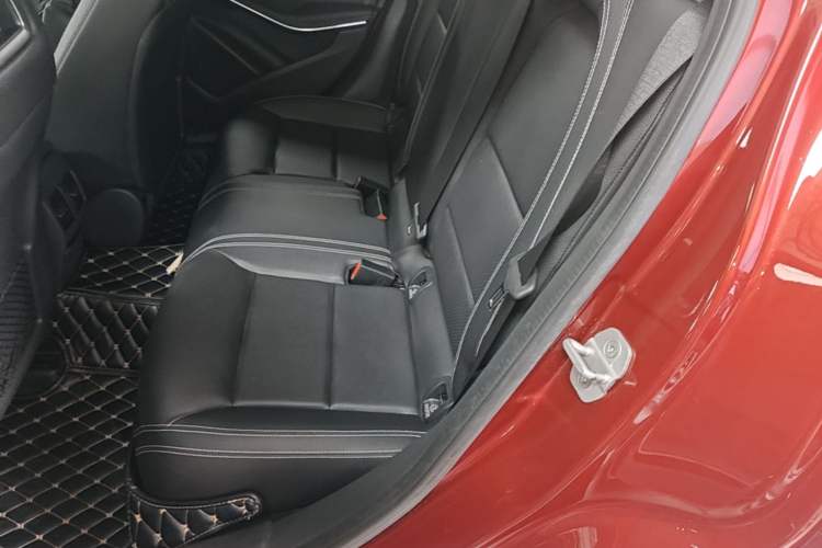 Used Mercedes-Benz GLA 2017 GLA 200 Sport Edition Left Rear Seat