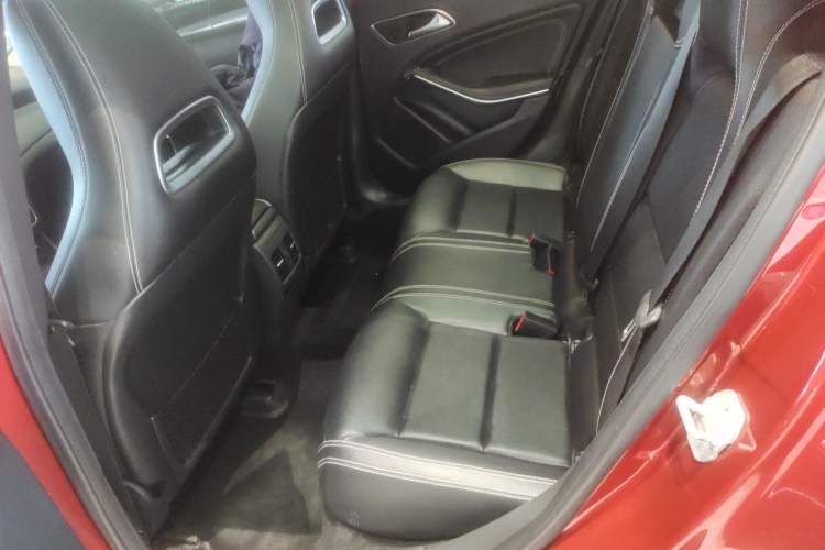 Used Mercedes-Benz GLA 2017 GLA 200 Sport Edition Left Rear Seat
