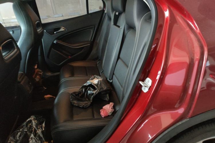 Used Mercedes-Benz GLA 2017 GLA 200 Sport Edition Left Rear Seat