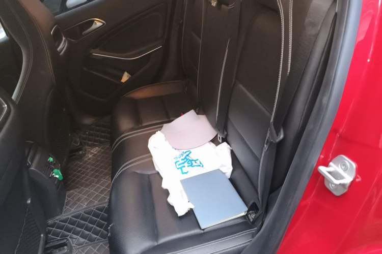 Used Mercedes-Benz GLA 2017 GLA 200 Fashion Model Left Rear Seat