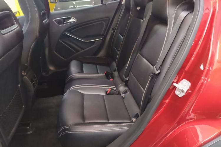 Used Mercedes-Benz GLA 2017 GLA 200 Sport Edition Left Rear Seat