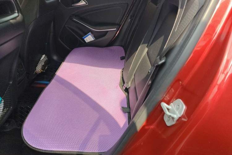 Used Mercedes-Benz GLA 2017 GLA 200 Sport Edition Left Rear Seat