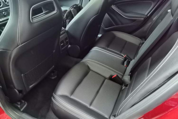 Used Mercedes-Benz GLA 2017 GLA 200 Sport Edition Left Rear Seat