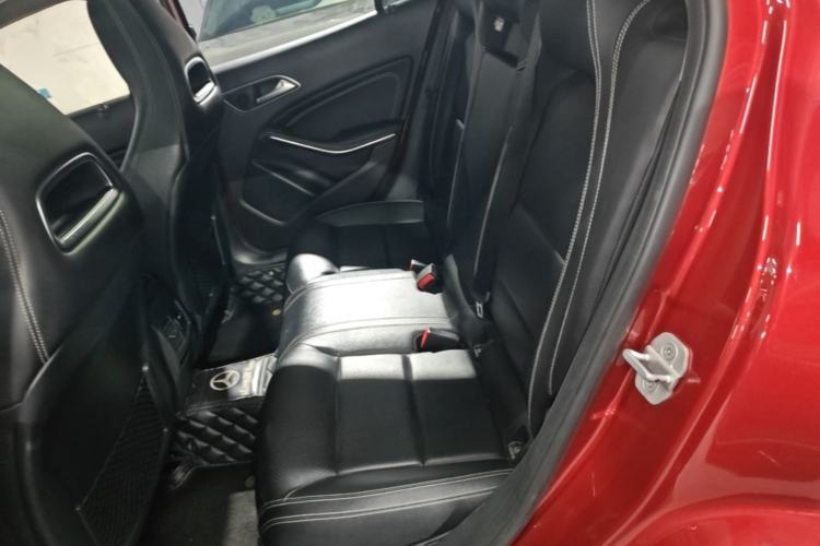 Used Mercedes-Benz GLA 2017 GLA 200 Sport Edition Left Rear Seat