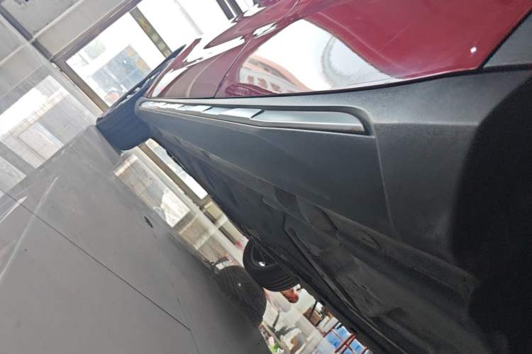 Used Mercedes-Benz GLA 2017 GLA 200 Fashion Model Left Side Sill