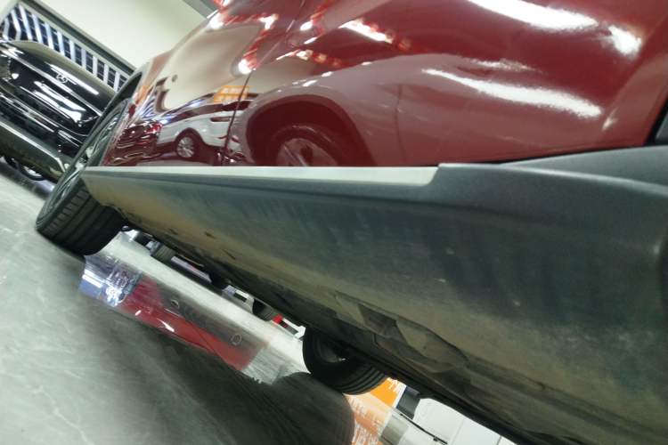 Used Mercedes-Benz GLA 2017 GLA 200 Fashion Model Left Side Sill