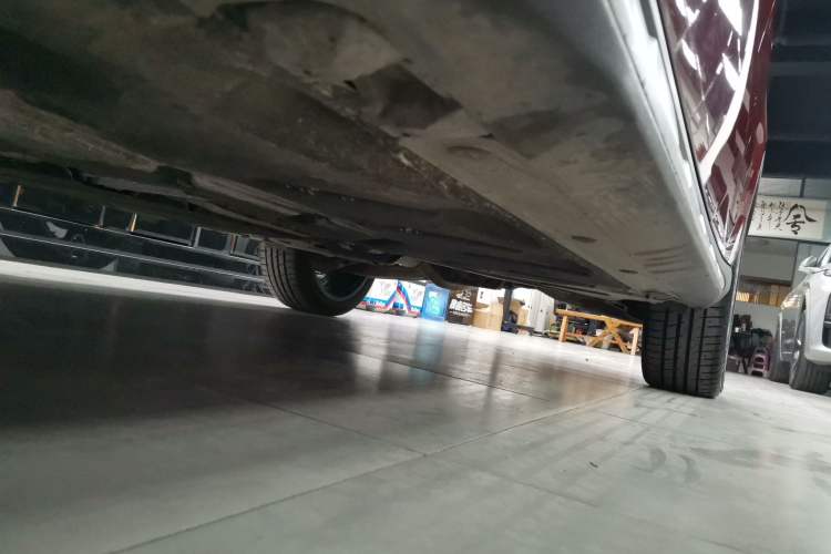 Used Mercedes-Benz GLA 2017 GLA 220 4MATIC Fashion Model Left Side Sill