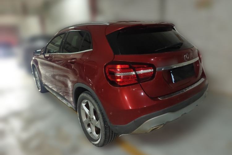 Used Mercedes-Benz GLA 2017 GLA 200 Sport Edition Rear Left 45 Deg