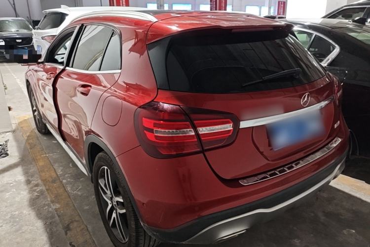 Used Mercedes-Benz GLA 2017 GLA 200 Fashion Model Rear Left 45 Deg