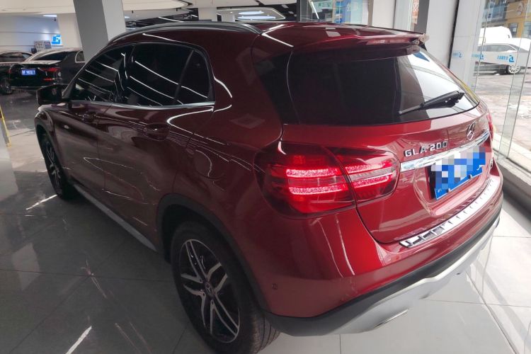 Used Mercedes-Benz GLA 2017 GLA 200 Fashion Model Rear Left 45 Deg