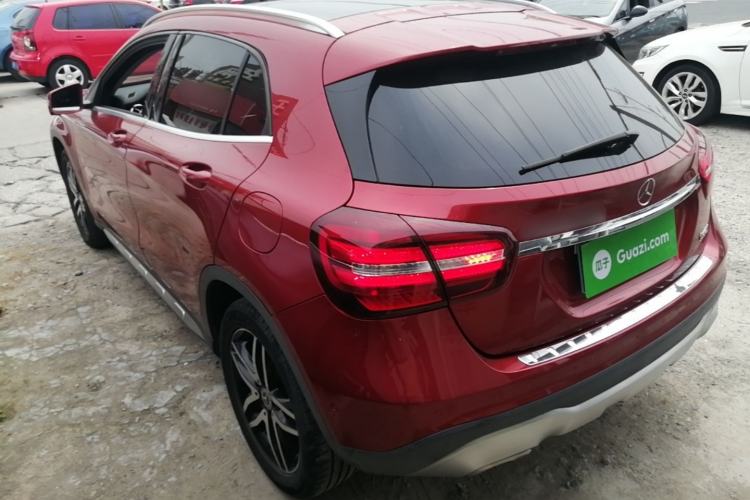 Used Mercedes-Benz GLA 2017 GLA 200 Fashion Model Rear Left 45 Deg