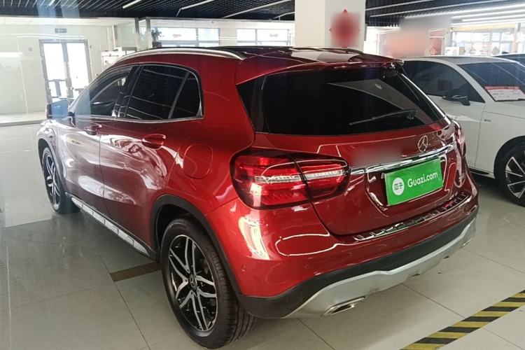 Used Mercedes-Benz GLA 2017 GLA 200 Fashion Model Rear Left 45 Deg