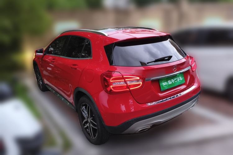 Used Mercedes-Benz GLA 2017 GLA 200 Fashion Model Rear Left 45 Deg