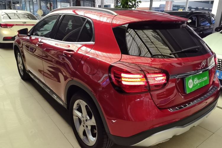 Used Mercedes-Benz GLA 2017 GLA 200 Sport Edition Rear Left 45 Deg