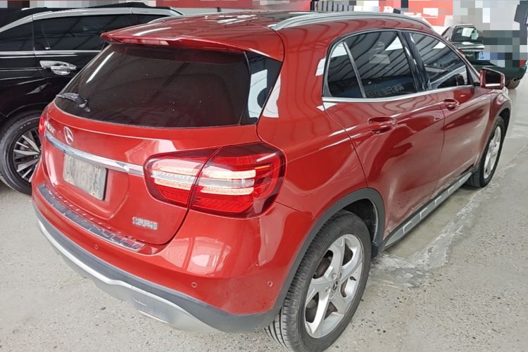 Used Mercedes-Benz GLA 2017 GLA 200 Sport Edition Rear Right 45 Deg