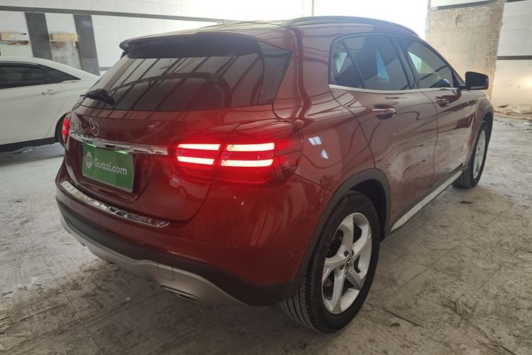 Used Mercedes-Benz GLA 2017 GLA 200 Sport Edition Rear Right 45 Deg