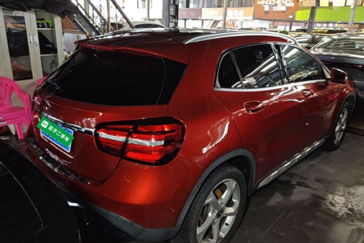 Used Mercedes-Benz GLA 2017 GLA 200 Sport Edition Rear Right 45 Deg