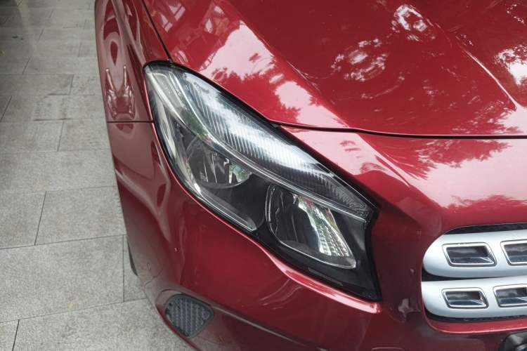 Used Mercedes-Benz GLA 2017 GLA 200 Sport Edition Right Front Headlight