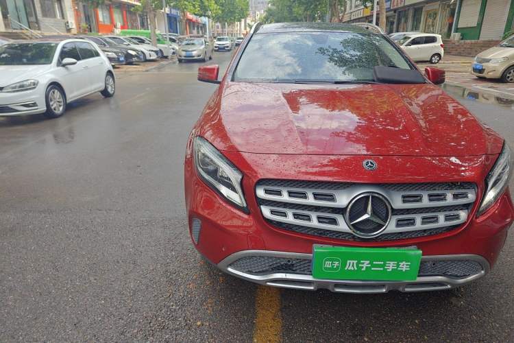 Used Mercedes-Benz GLA 2017 GLA 200 Fashion Model Right Front Headlight