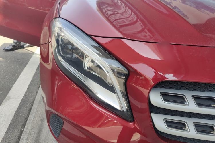 Used Mercedes-Benz GLA 2017 GLA 200 Fashion Model Right Front Headlight