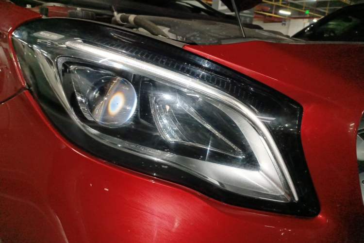 Used Mercedes-Benz GLA 2017 GLA 200 Fashion Model Right Front Headlight