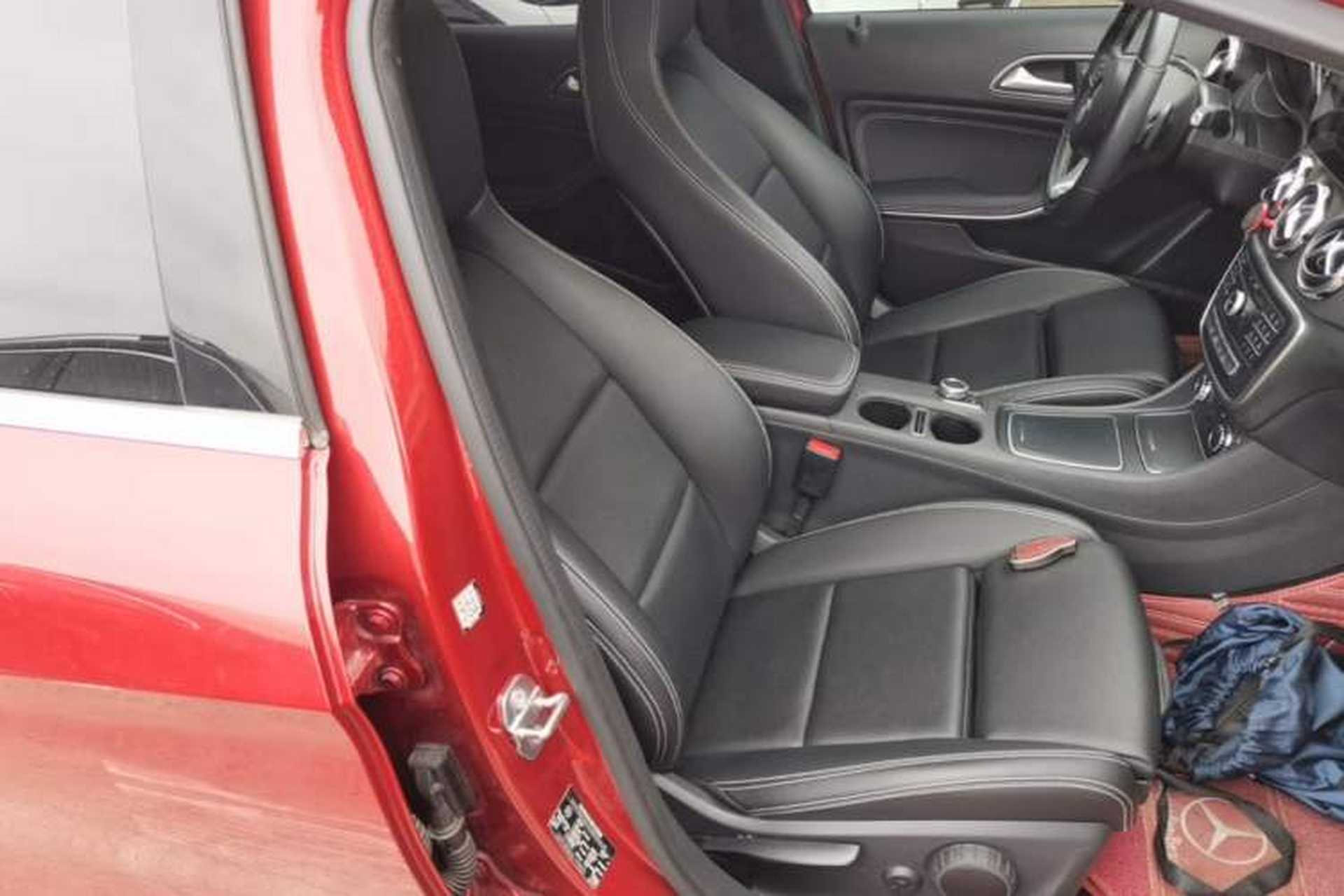 Used Mercedes-Benz GLA 2017 GLA 200 Fashion Model Right Front Seat