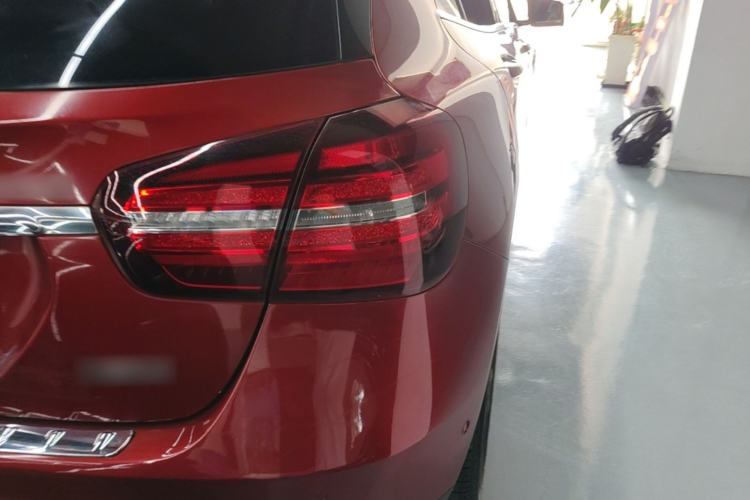Used Mercedes-Benz GLA 2017 GLA 220 4MATIC Fashion Model Right Rear Taillight