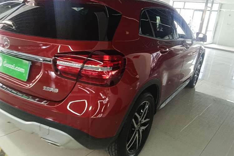 Used Mercedes-Benz GLA 2017 GLA 200 Fashion Model Right Rear Taillight