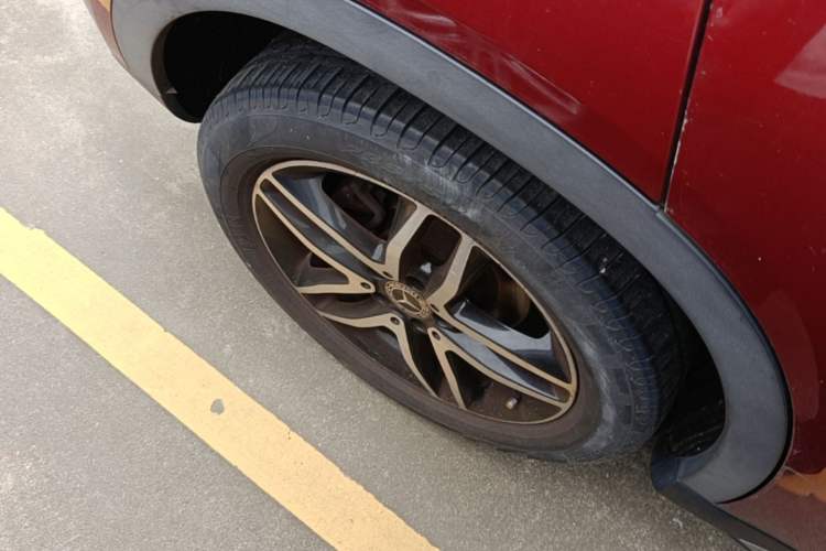 Used Mercedes-Benz GLA 2017 GLA 200 Fashion Model Right Rear Wheel Hub