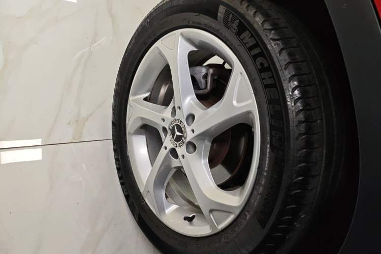 Used Mercedes-Benz GLA 2017 GLA 200 Sport Edition Right Rear Wheel Hub