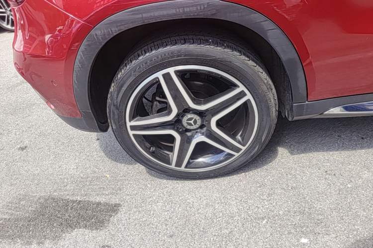 Used Mercedes-Benz GLA 2017 GLA 200 Fashion Model Right Rear Wheel Hub