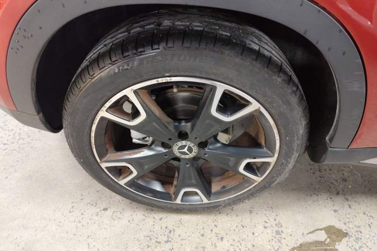 Used Mercedes-Benz GLA 2017 GLA 220 4MATIC Fashion Model Right Rear Wheel Hub