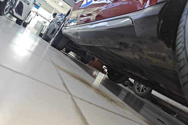 Used Mercedes-Benz GLA 2017 GLA 200 Fashion Model Right Side Sill