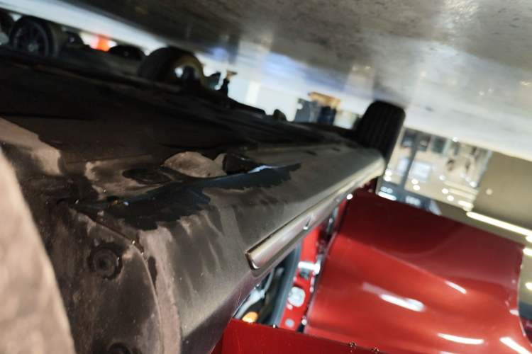 Used Mercedes-Benz GLA 2017 GLA 220 4MATIC Fashion Model Right Side Sill