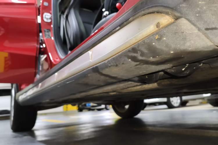 Used Mercedes-Benz GLA 2017 GLA 200 Sport Edition Right Side Sill