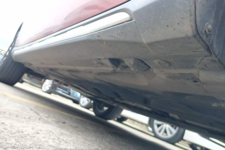 Used Mercedes-Benz GLA 2017 GLA 200 Fashion Model Right Side Sill