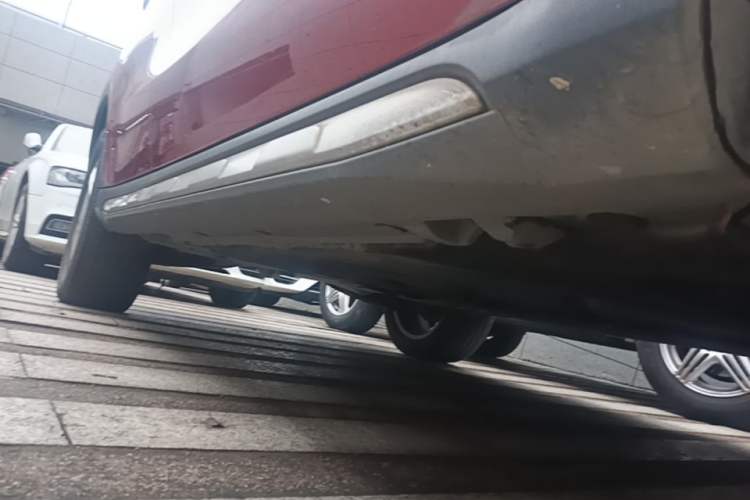 Used Mercedes-Benz GLA 2017 GLA 200 Sport Edition Right Side Sill